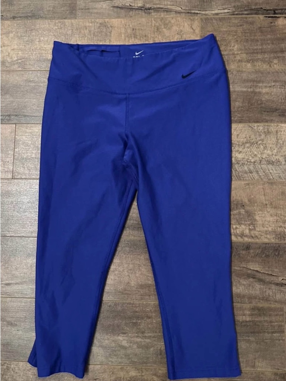 Nike Royal Blue Cropped Leggings